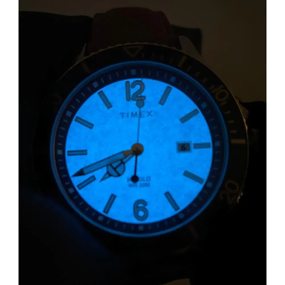 Timex Harborside Model TW2R64500 Diver Style Watch 42mm Indiglo Two Tone Casual